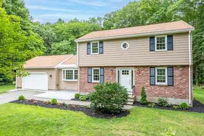 30 Cathy Rd 1