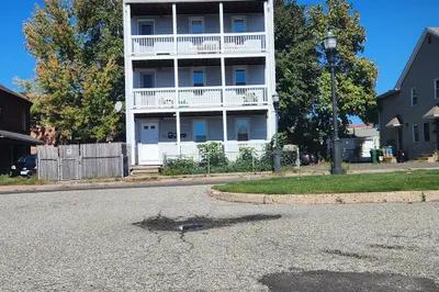147 School St #1