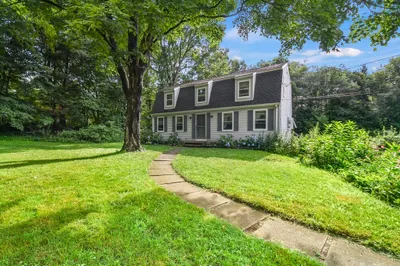 151 Burlingame Road 1