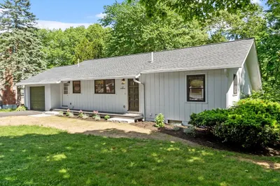 12 Seneca Drive 1