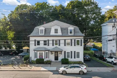 45 Maple St