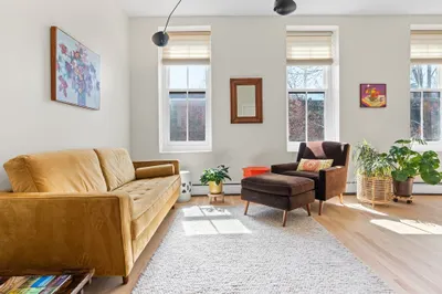 30-34 E Concord St #16