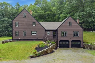 794 Ashburnham Hill Rd 1
