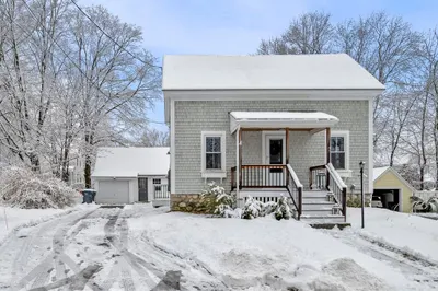 9 Adams St 1