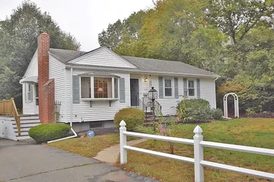 700 North St