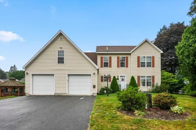 8 Beaumont Road