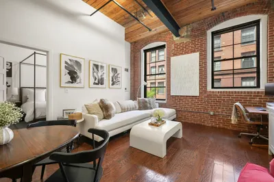 1241-1255 Adams St #B-202 1