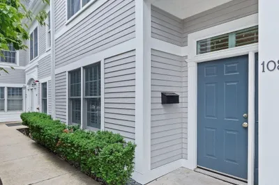 108 Harvard St #1