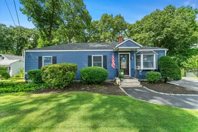 21 Fyrbeck Ave 1