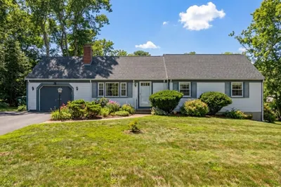15 Musket Ln 1