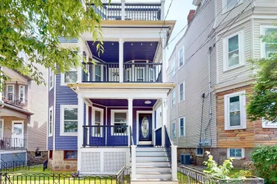 41 Saint Edward Rd #3 1
