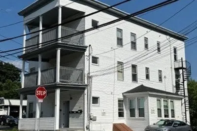 44-44a Oakland Ave 1