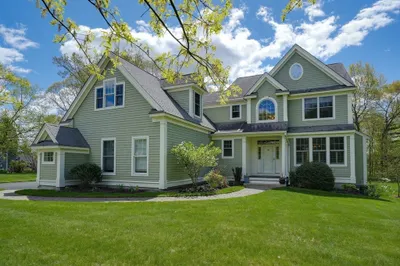 6 Juniper Hill Rd