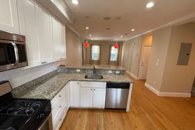 283 Gold Street #1