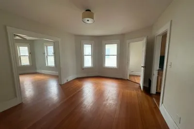 89 Essex Street #2 1