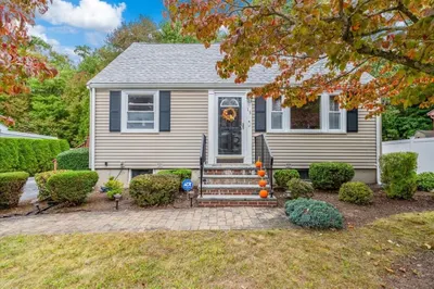 15 Hillsdale Road 1