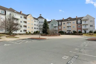 6 Woodman Way #407 1