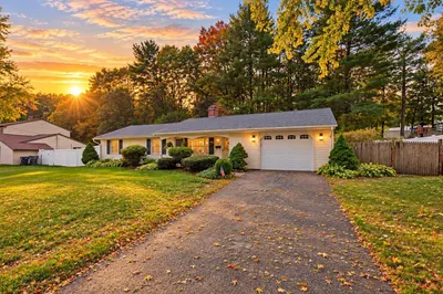 20 Corrine Dr 1