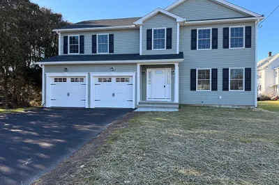 50 Crestwood St 1