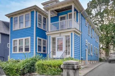55 Linden St 1