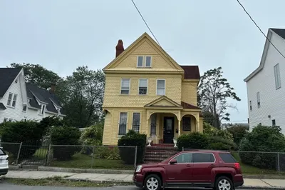 35 Abbott Street 1