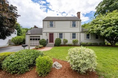 11 Sagamore Rd
