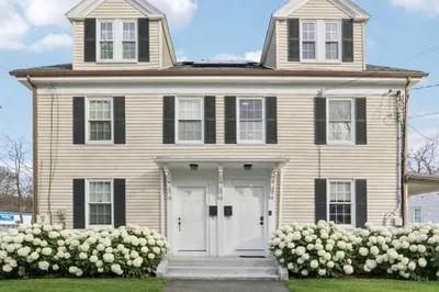39 Forest St #39 1
