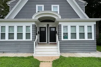 238 South St #1 1
