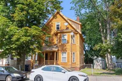 54 Richfield St 1