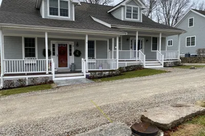 1346 Main RoaD #D 1