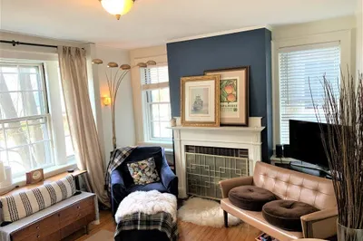 31 Concord Ave #1