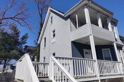 87 Auburn St