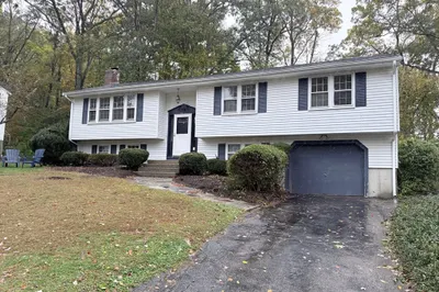 9 Robin Road