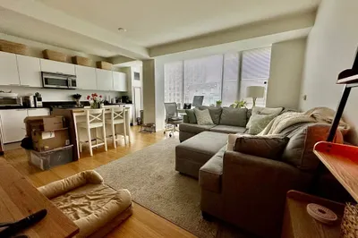 2 Earhart St #T614
