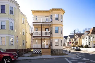 99 Capen Street 1