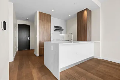 188 Brookline Avenue #24F