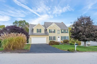 24 Susan Dr