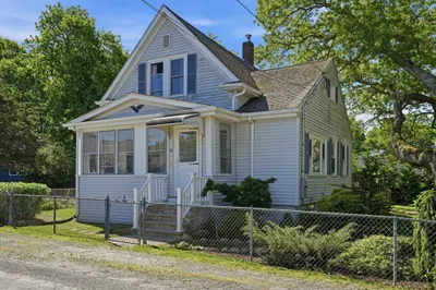 72 Pembroke Ave 1
