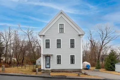 9 Hickory St 1