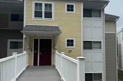 26 Beacon Street #17E 1