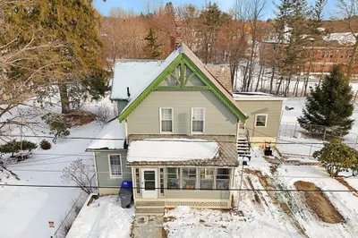 20 Bacon St 1