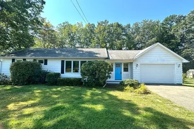 76 Montague St 1