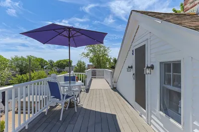 15 Cottage St #8 1