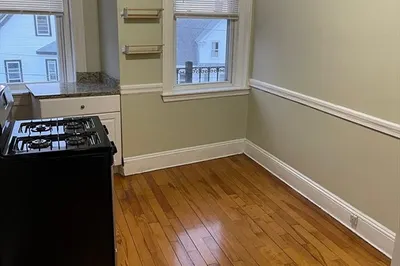 4 Hancock St #7