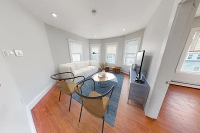 44 Fenton St #3