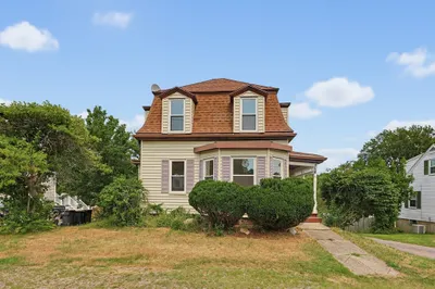 358 W Main St 1