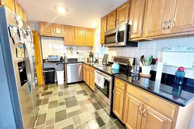 23 Bremen St #23