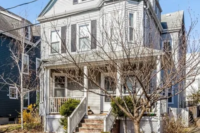 76 Tuttle Street #2