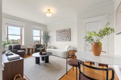 8 Garrison St #709 1