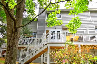 255 North Rd #128 1